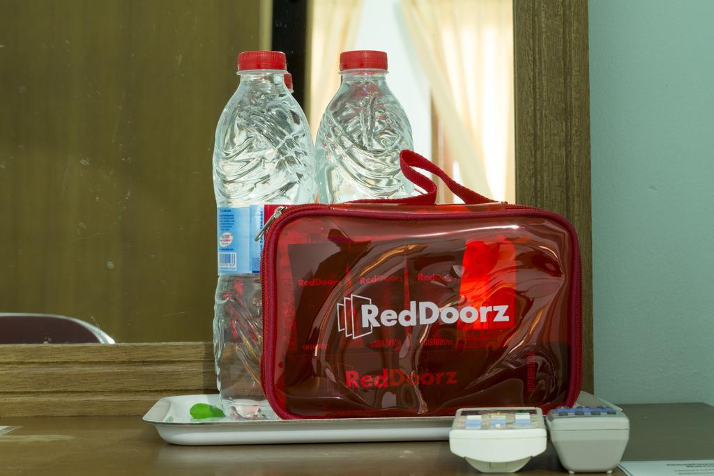 Reddoorz @ Pantai Cemara Sanur Hotell Eksteriør bilde
